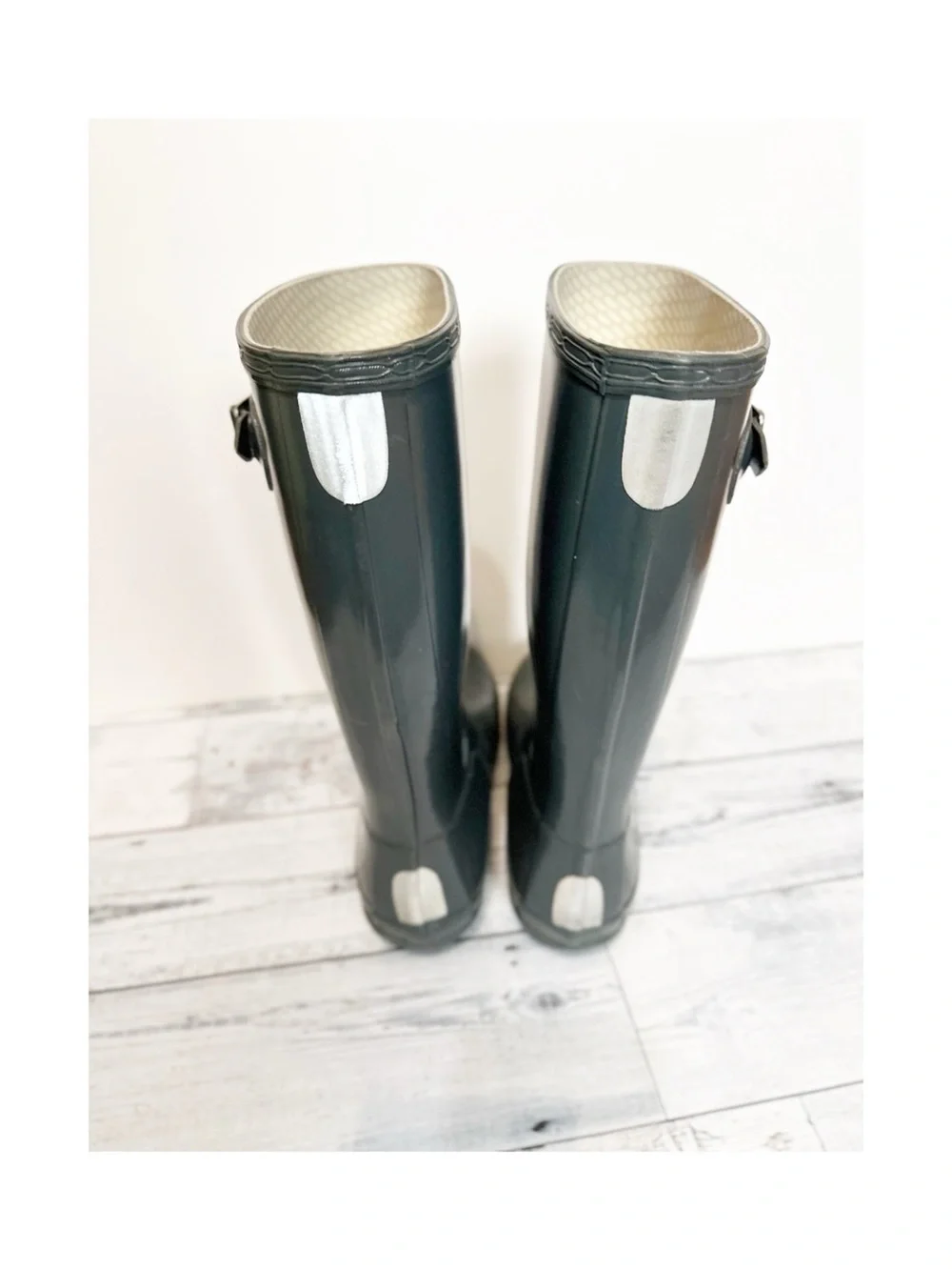 Hunter Tall Gloss Rain Boots in Slate Gray